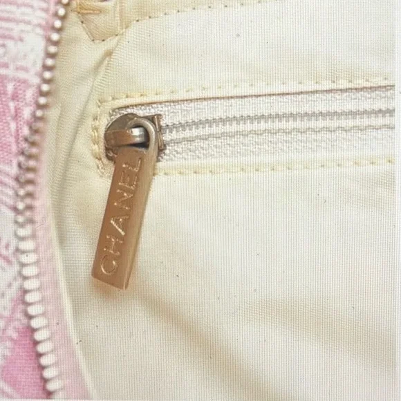 🆕 Chanel CC"New travel line" Backpack🎒 - Picture 12 of 13